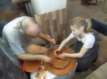Дети стационарного отделения посетили гончарную мастерскую